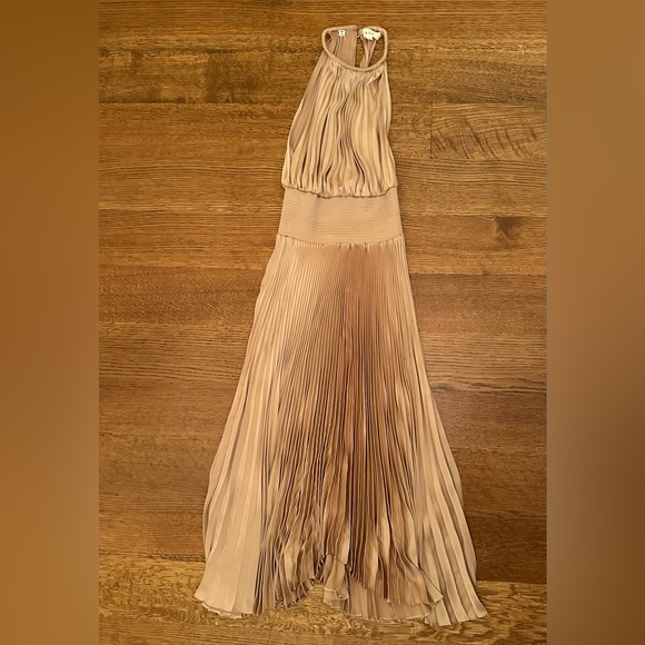 ALC Reno ll Satin pleated midi dress - Picture 4 of 5